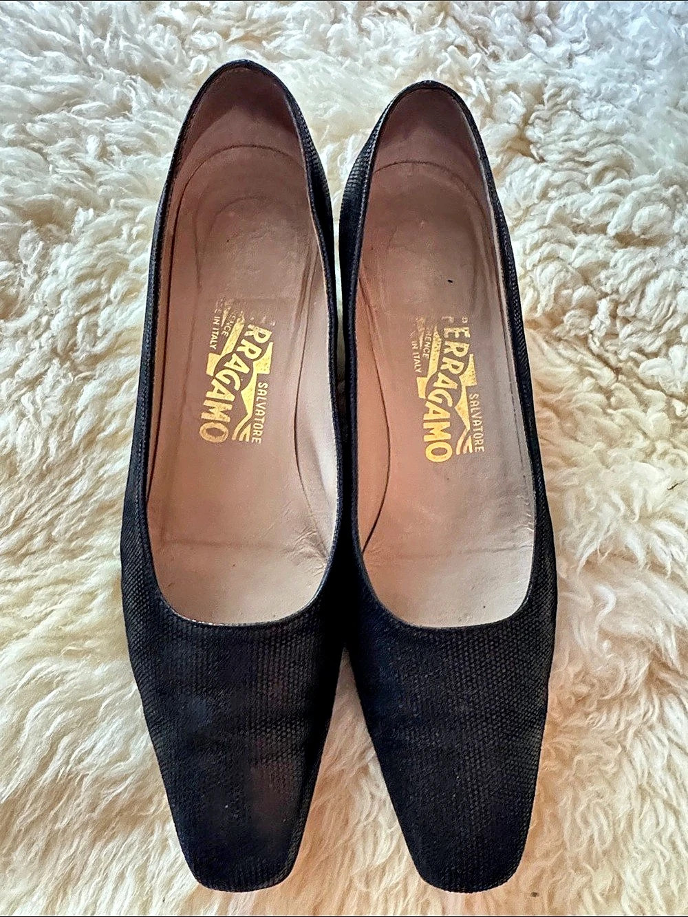 Salvatore Ferragamo Black Vintage Pumps US 8.5
